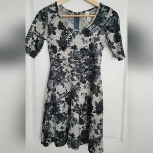 Ladies Dress, Size XS